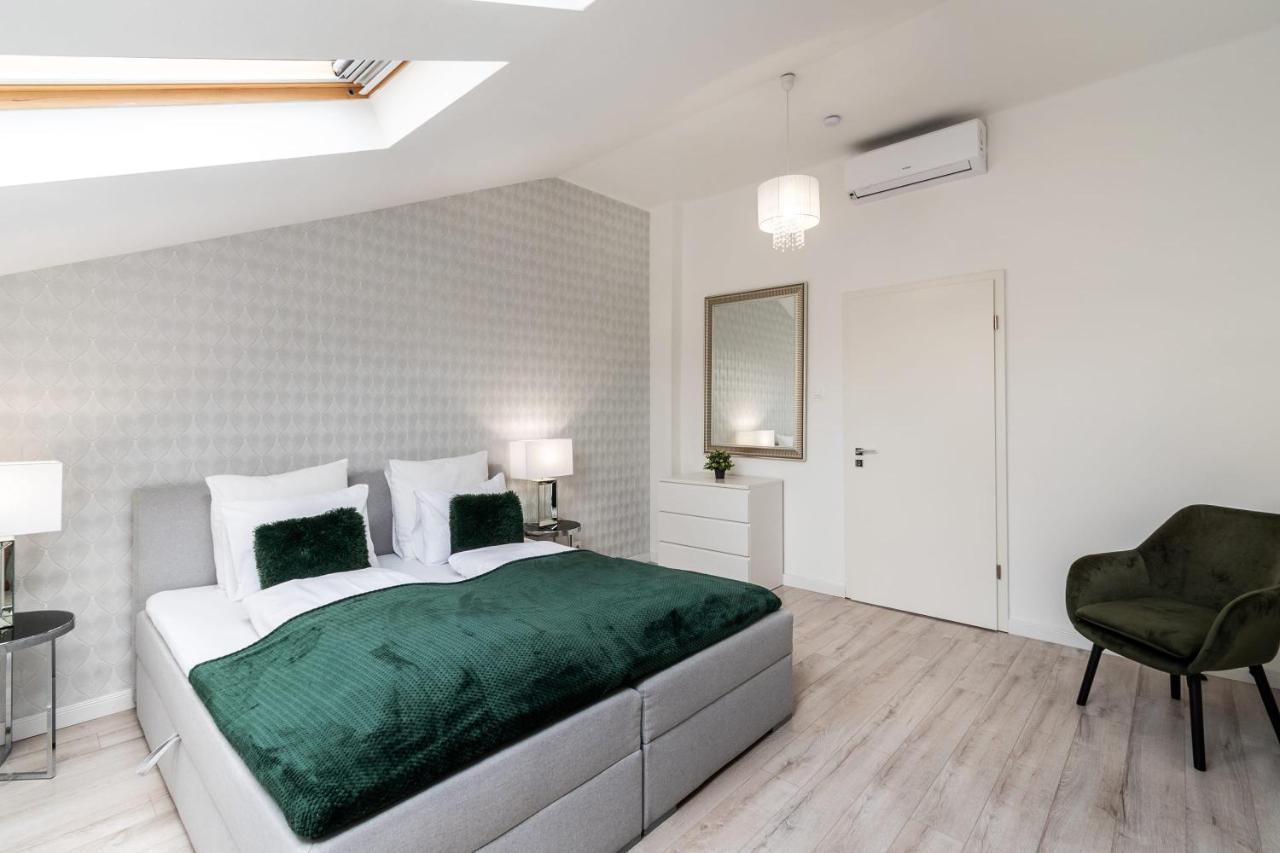 Quiet Very Central & Stylish Apt Budapest Exterior foto